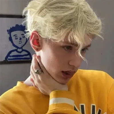 孤影