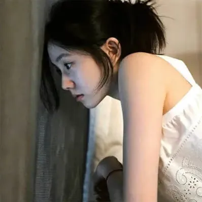 女人